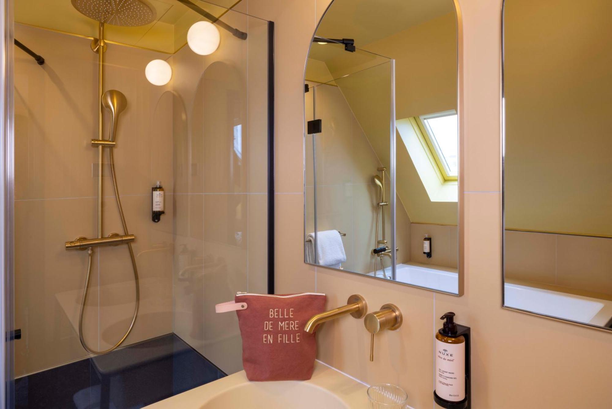 Hotel Jardin De Cluny Parigi