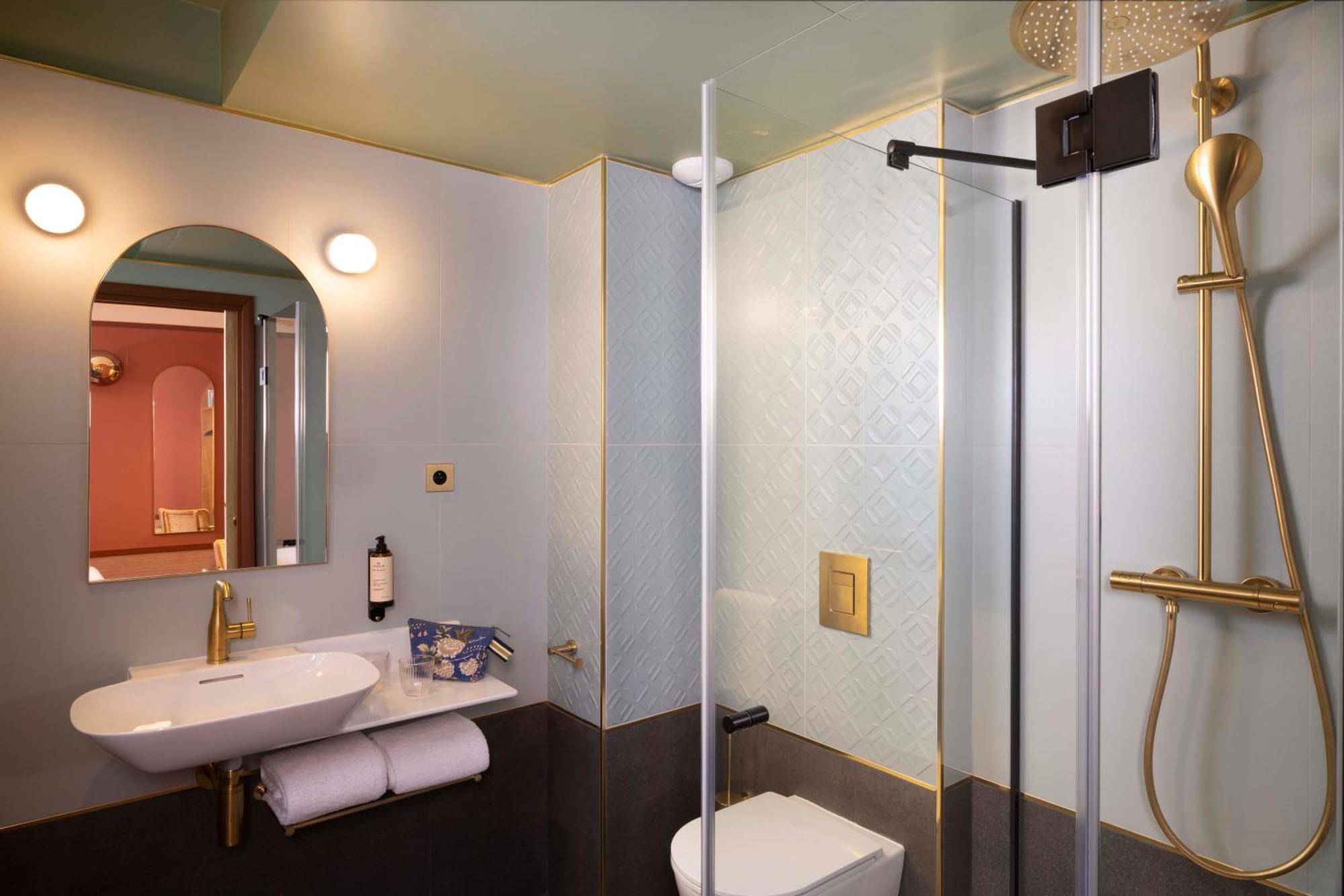 Hotel Jardin De Cluny Parigi